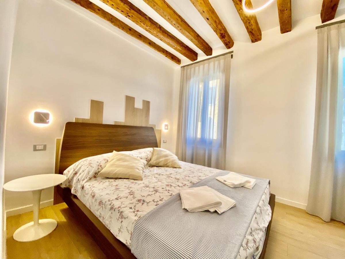 Suite House New Apartments Wi Fi Venice Island Exteriér fotografie