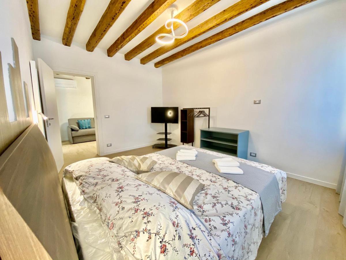 Suite House New Apartments Wi Fi Venice Island Exteriér fotografie