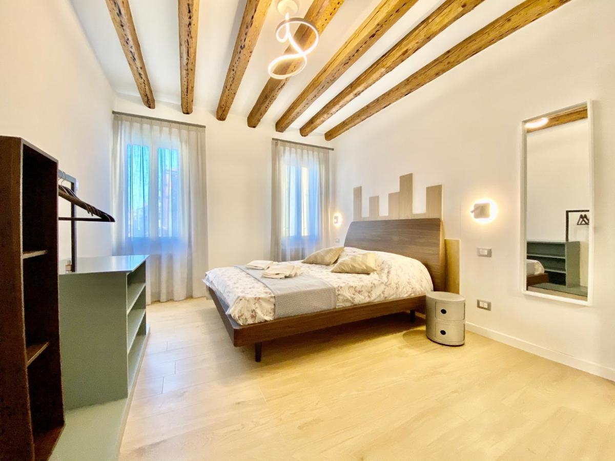 Suite House New Apartments Wi Fi Venice Island Exteriér fotografie