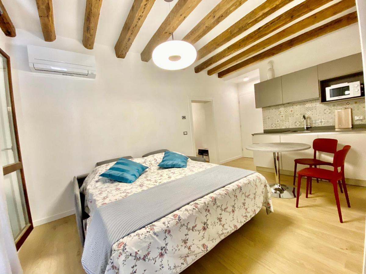 Suite House New Apartments Wi Fi Venice Island Exteriér fotografie