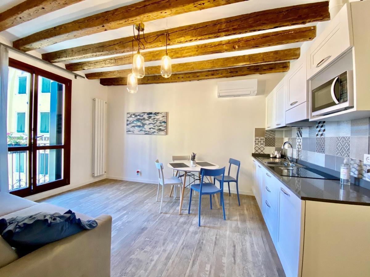 Suite House New Apartments Wi Fi Venice Island Exteriér fotografie