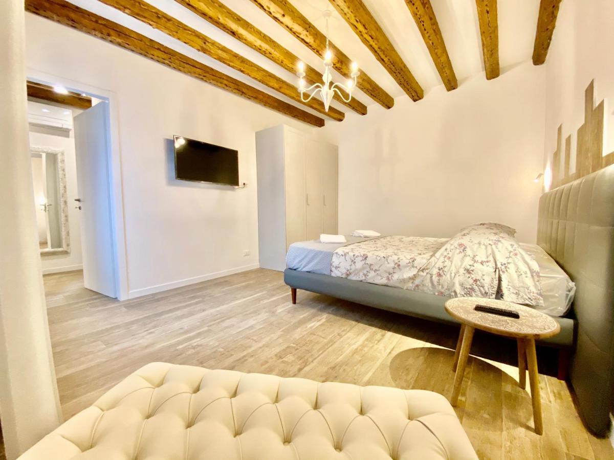 Suite House New Apartments Wi Fi Venice Island Exteriér fotografie
