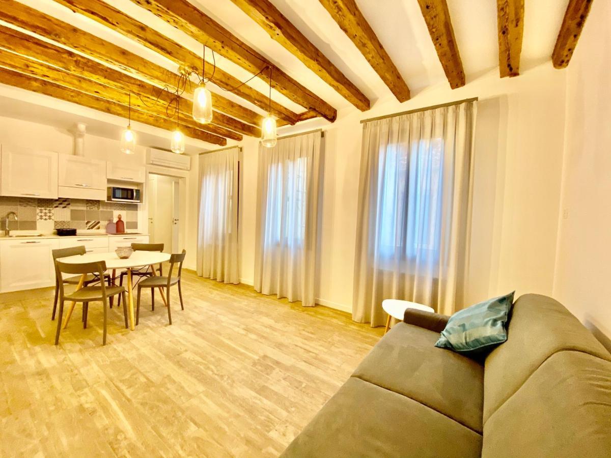 Suite House New Apartments Wi Fi Venice Island Exteriér fotografie