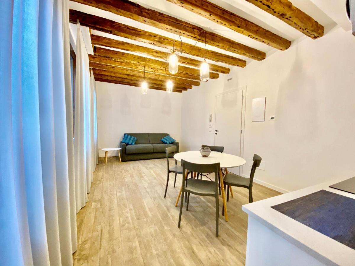 Suite House New Apartments Wi Fi Venice Island Exteriér fotografie
